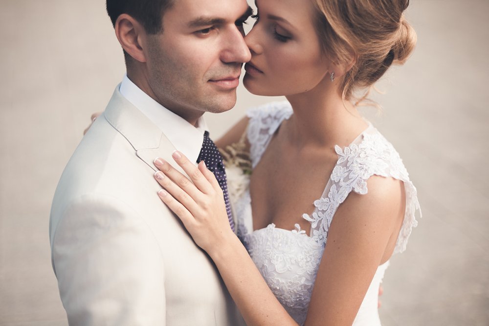 свадебный фотограф в Таллинне, швейцарии, испании, париже