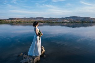 Свадебная прогулка на реке