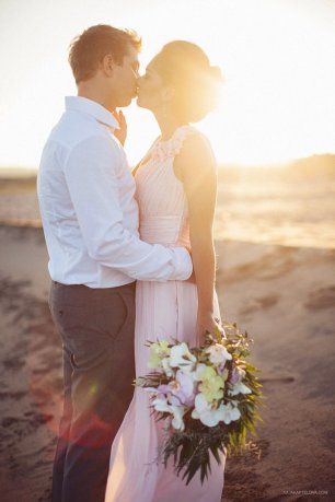 Очаровательная фотосессия на закате