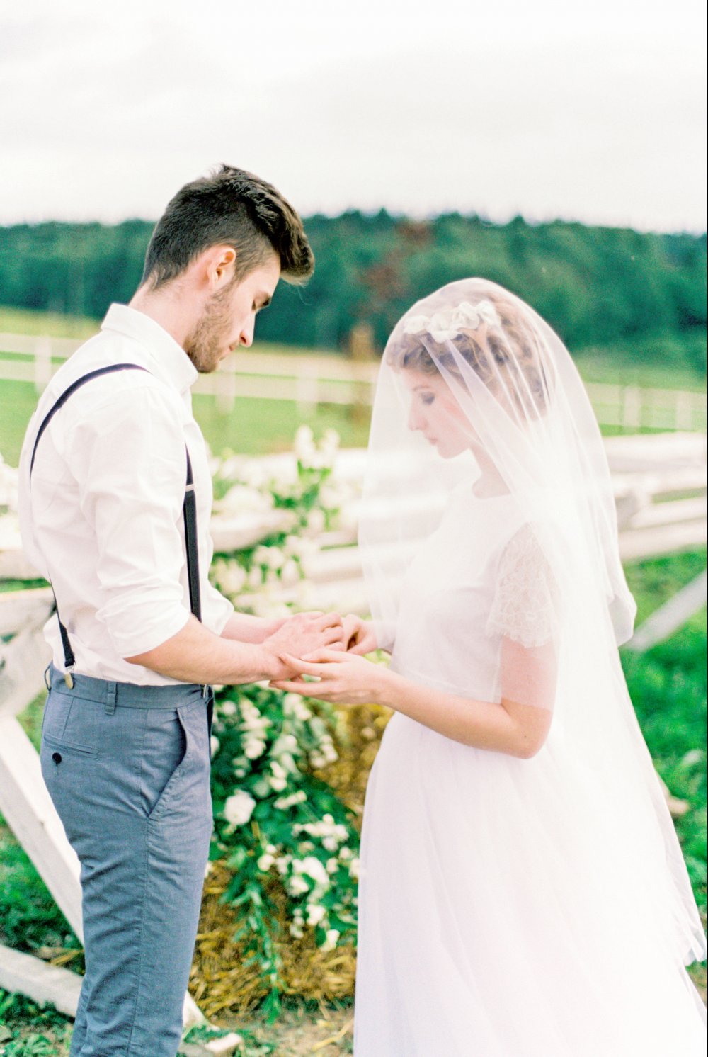 Мэри и Дэнни

фотограф на плёнку свадебный фотограф профессиональный фотограф в москве