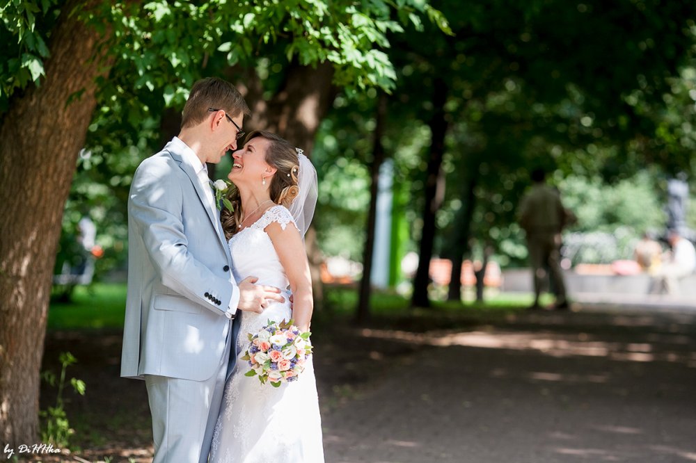 Бурилина Александра
http://dinnka.500px.com
+7 (916) 196-09-38