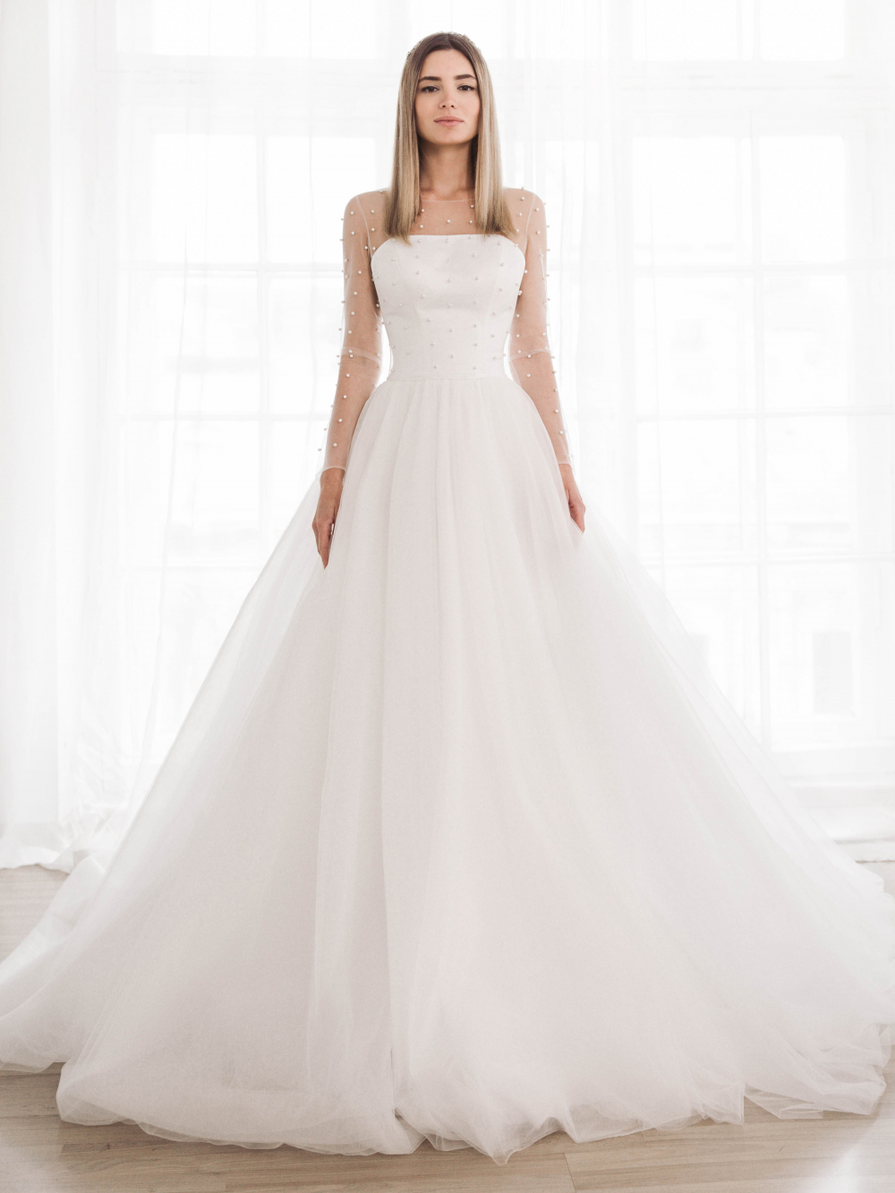 Свадебное платье Перла Лайт
Узнайте подробнее об этой модели на нашем сайте:
https://www.vesnawedding.ru/katalog-svadebnyh-platev/..