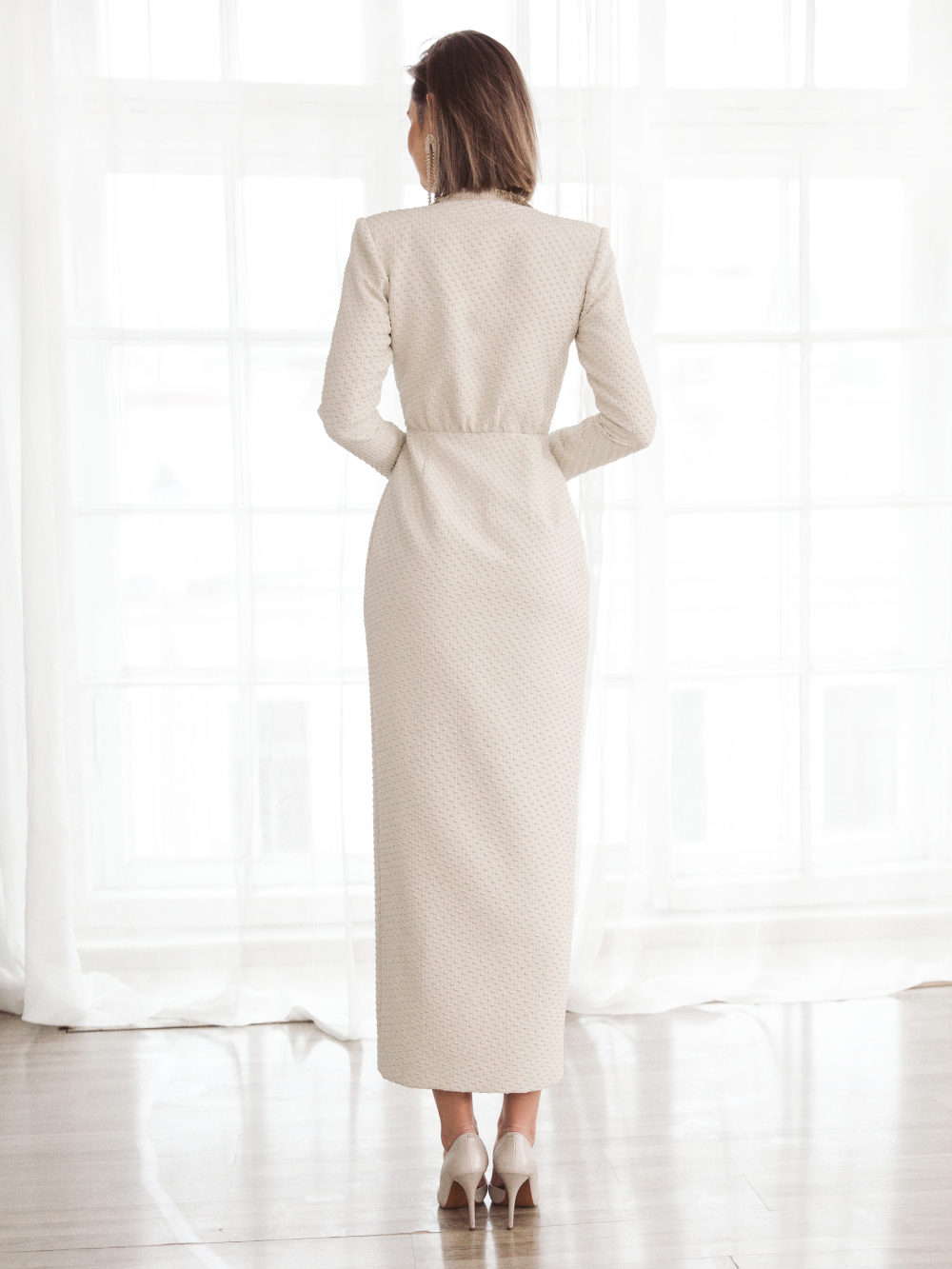 Свадебное платье Жасин
Узнайте подробнее об этой модели на нашем сайте:
https://www.vesnawedding.ru/katalog-svadebnyh-platev/..