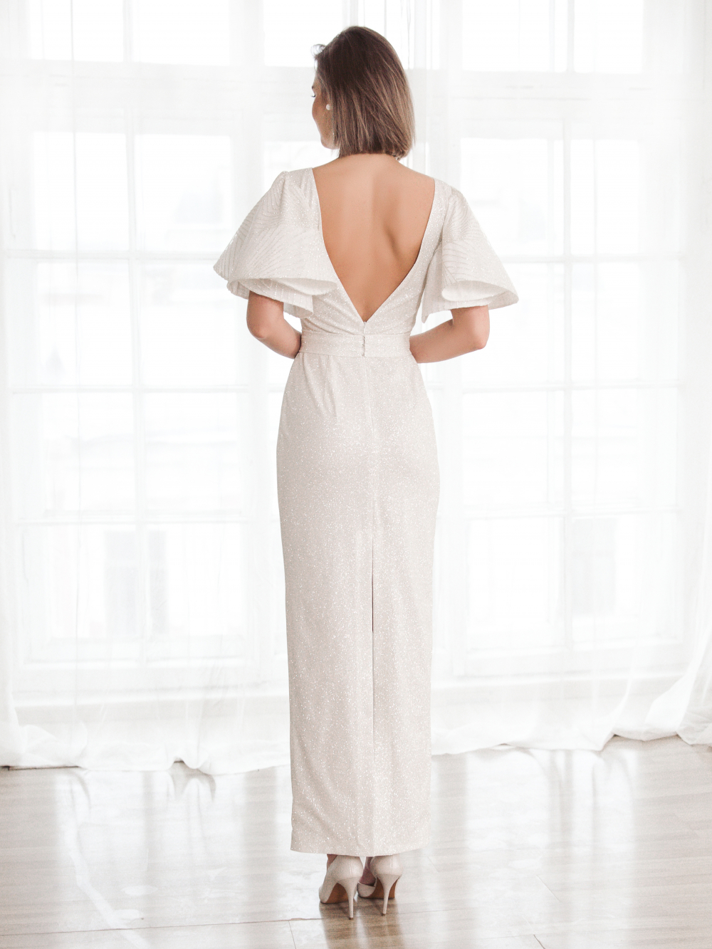 Свадебное платье Руфи
Узнайте подробнее об этой модели на нашем сайте:
https://www.vesnawedding.ru/katalog-svadebnyh-platev/..