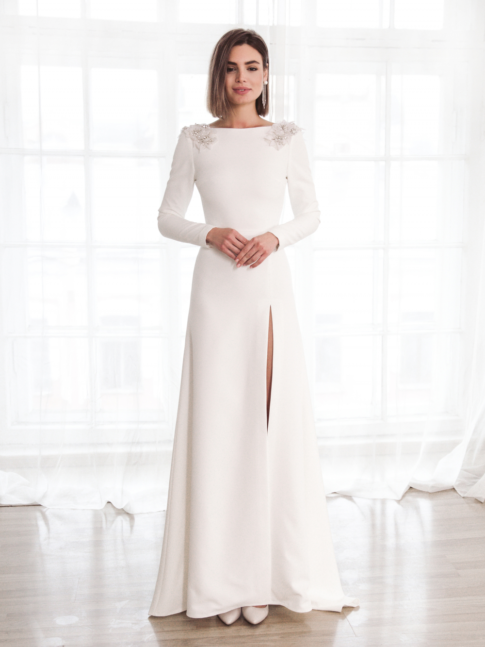 Свадебное платье Алекса
Узнайте подробнее об этой модели на нашем сайте:
https://www.vesnawedding.ru/katalog-svadebnyh-platev/..