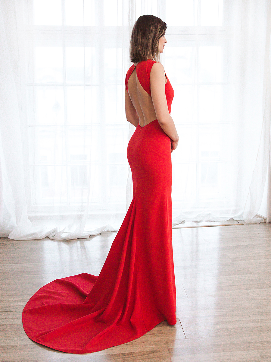 Вечернее платье Наима Рэд
Узнайте подробнее об этой модели на нашем сайте:
https://www.vesnawedding.ru/katalog-svadebnyh-platev/..