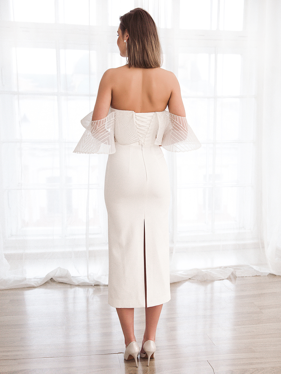 Свадебное платье Алесия
Узнайте подробнее об этой модели на нашем сайте:
https://www.vesnawedding.ru/katalog-svadebnyh-platev/..