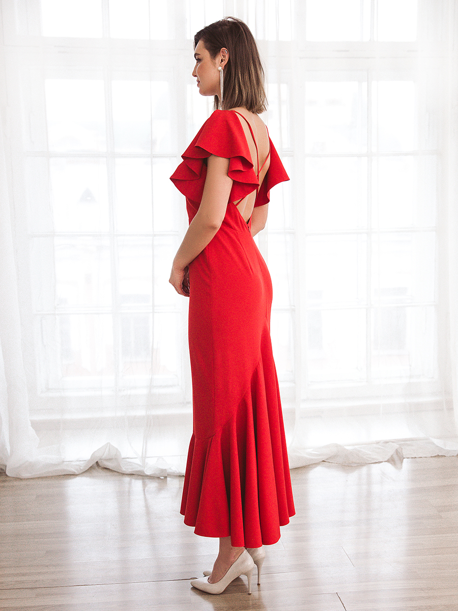 Вечернее платье Бетсис Руж
Узнайте подробнее об этой модели на нашем сайте:
https://www.vesnawedding.ru/katalog-svadebnyh-platev/..