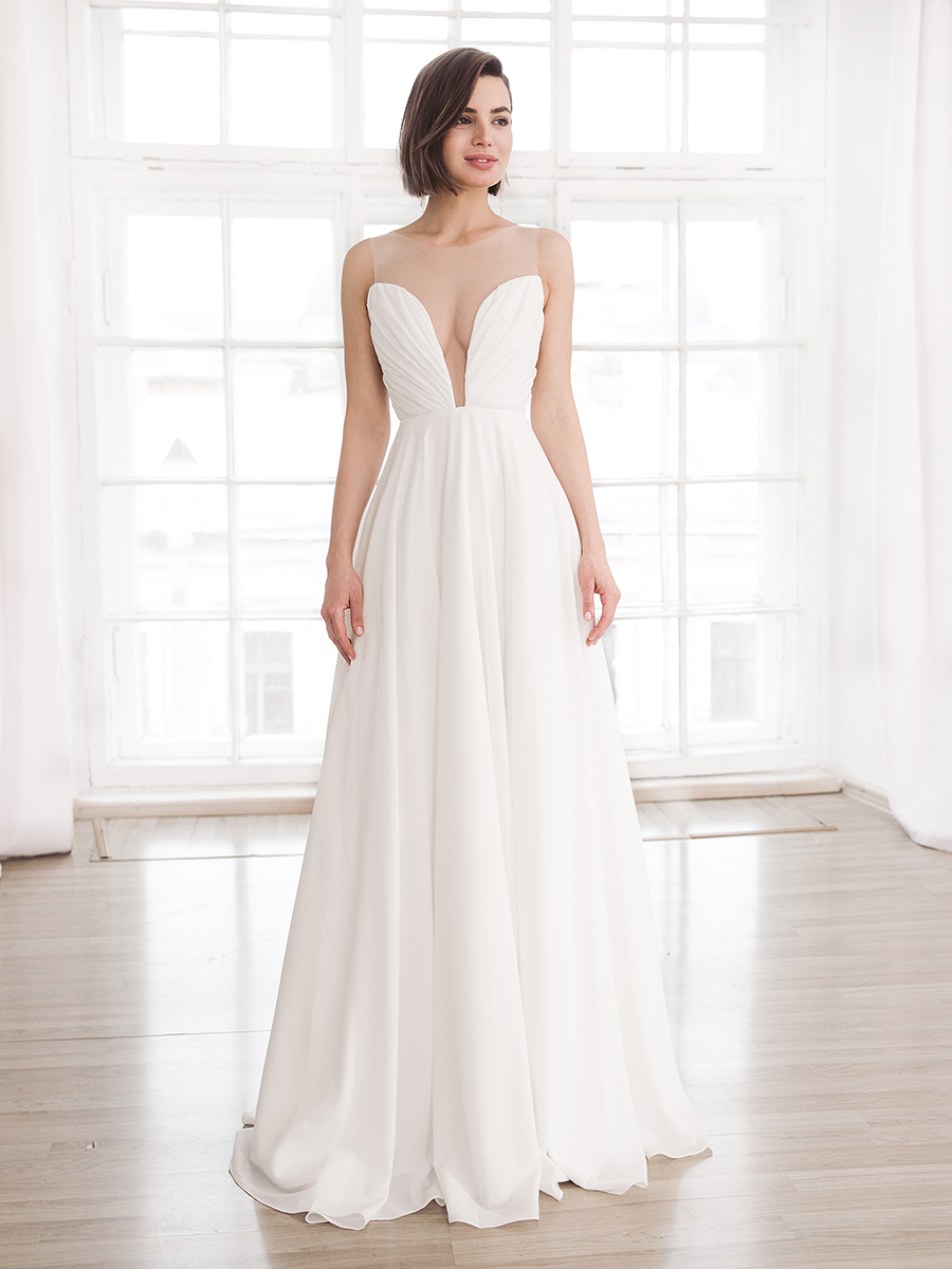 Узнайте подробнее об этой модели на нашем сайте: https://www.vesnawedding.ru/katalog-svadebnyh-platev/..

Скидка действует при покупке в первый день примерки.