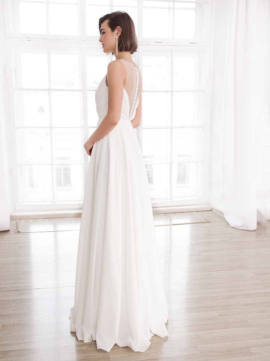 Узнайте подробнее об этой модели на нашем сайте: https://www.vesnawedding.ru/katalog-svadebnyh-platev/..

Скидка действует при покупке в первый день примерки.