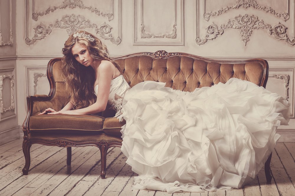 Свадебное платье Альберта
http://www.vesnawedding.ru/katalog-svadebnyh-platev/svadebnoe-plate-alberta