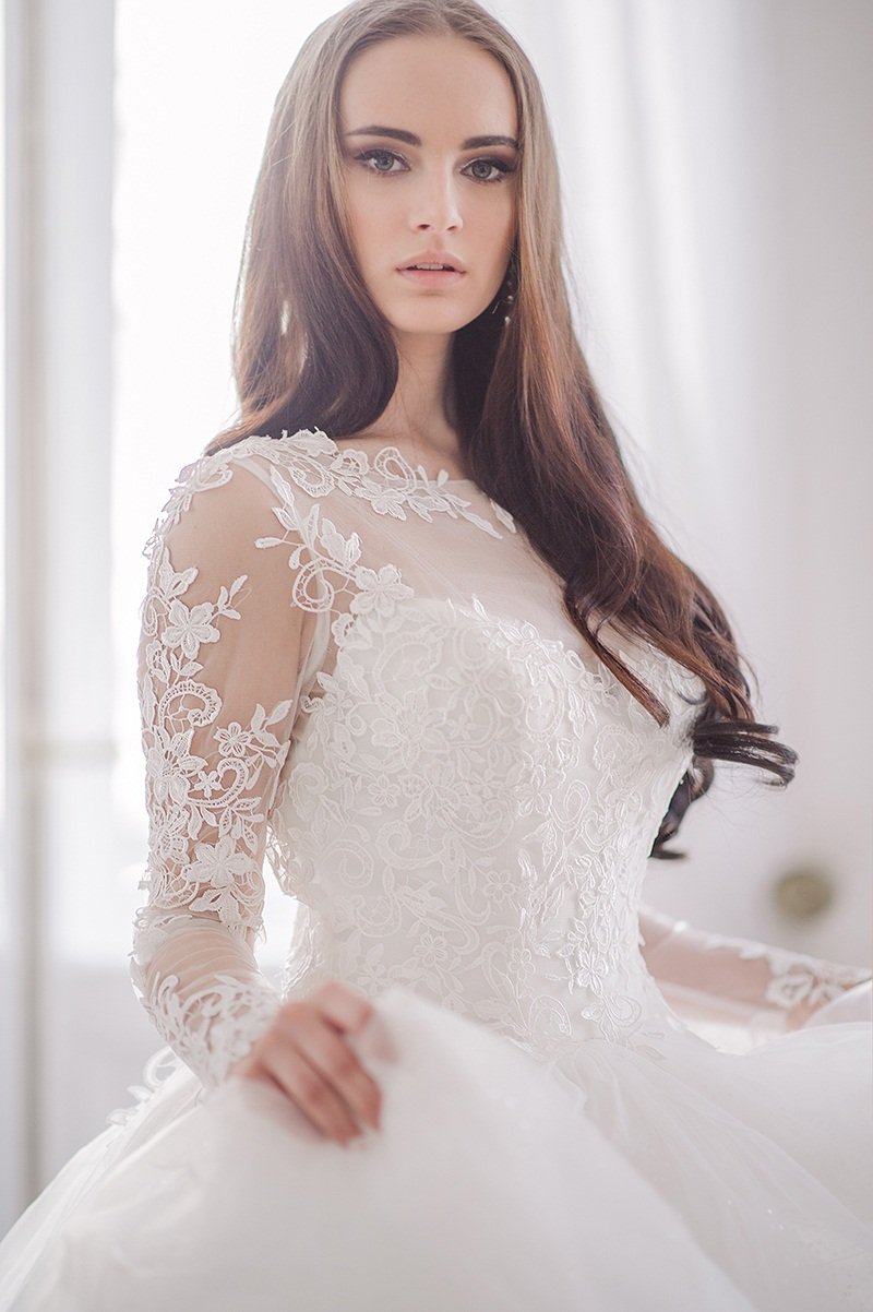 Свадебное платье Элизе
http://www.vesnawedding.ru/katalog-svadebnyh-platev/svadebnoe-plate-elize