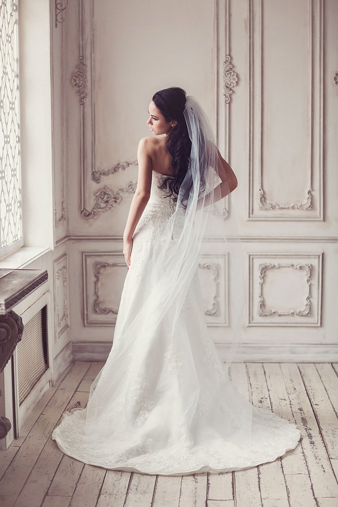 Свадебное платье Глория
http://www.vesnawedding.ru/katalog-svadebnyh-platev/svadebnoe-plate-glorija