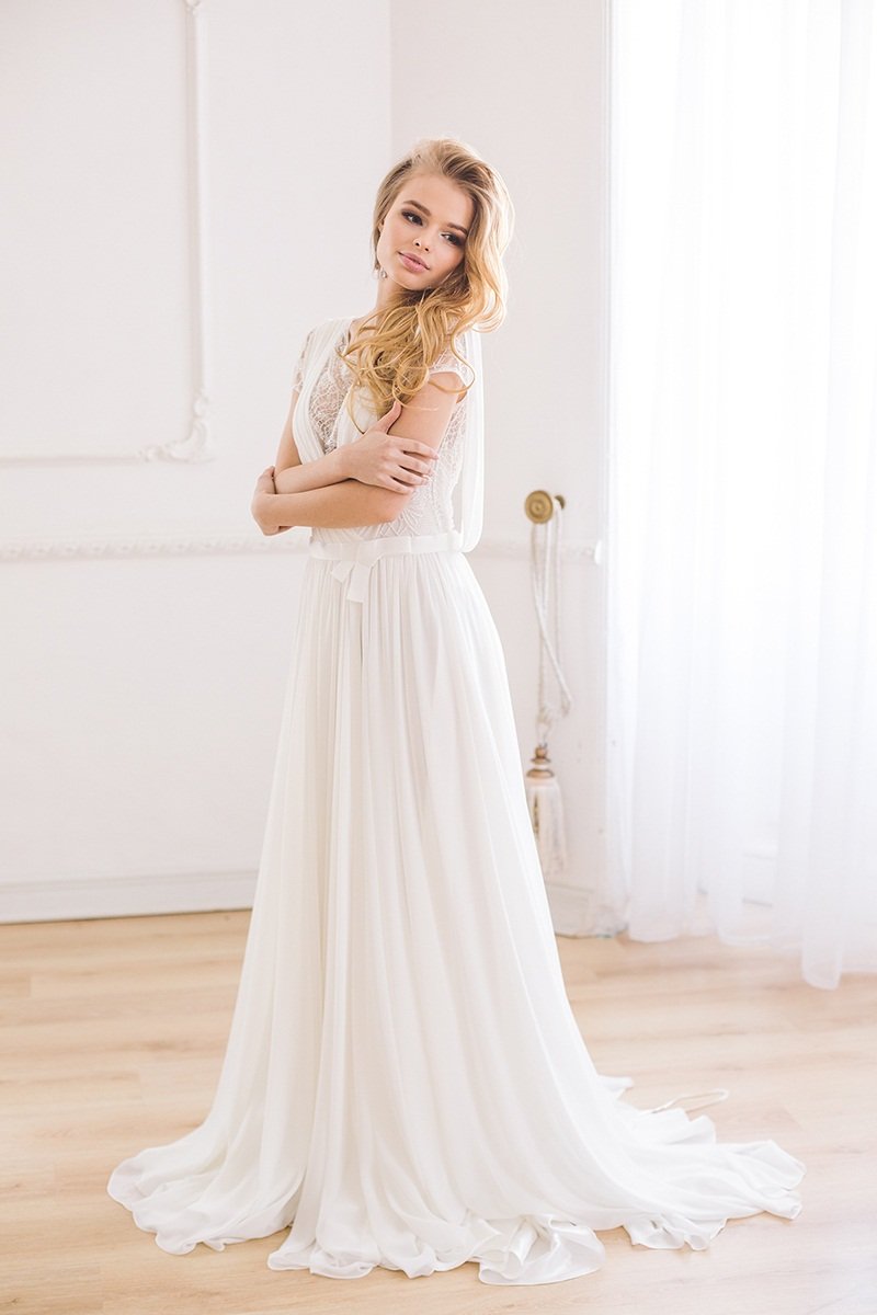 Свадебное платье Ноэль
http://www.vesnawedding.ru/katalog-svadebnyh-platev/svadebnoe-plate-noel