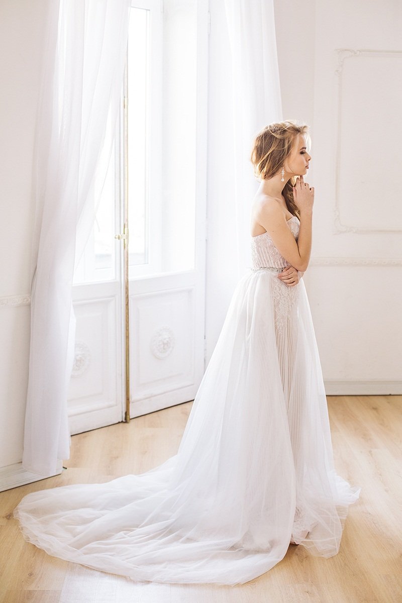 Свадебное платье Мартина
http://www.vesnawedding.ru/katalog-svadebnyh-platev/svadebnoe-plate-martina