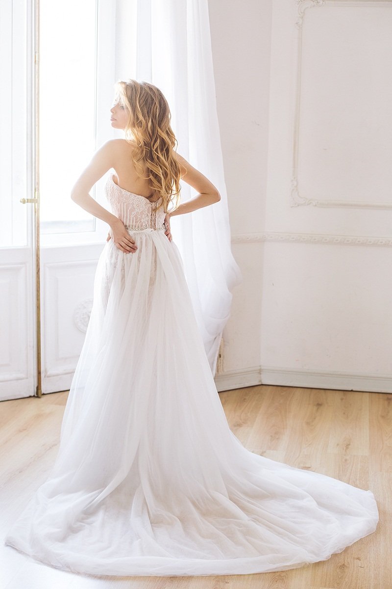Свадебное платье Мартина
http://www.vesnawedding.ru/katalog-svadebnyh-platev/svadebnoe-plate-martina