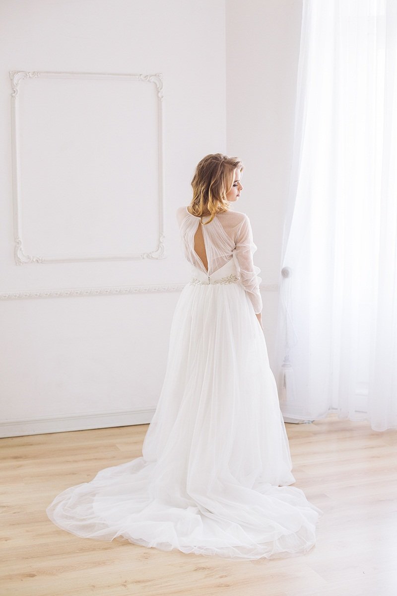 Свадебное платье Севиделия
http://www.vesnawedding.ru/katalog-svadebnyh-platev/svadebnoe-plate-sevidelija