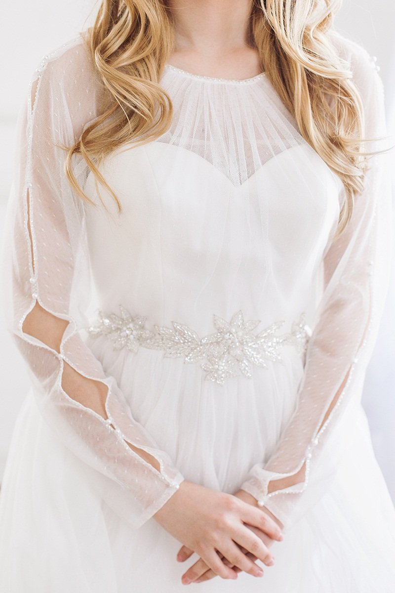 Свадебное платье Севиделия
http://www.vesnawedding.ru/katalog-svadebnyh-platev/svadebnoe-plate-sevidelija