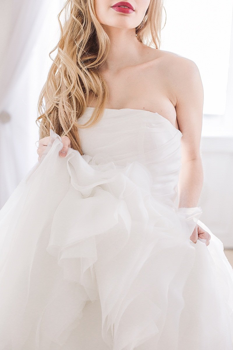 Свадебное платье Жадэ
http://www.vesnawedding.ru/katalog-svadebnyh-platev/svadebnoe-plate-zhade