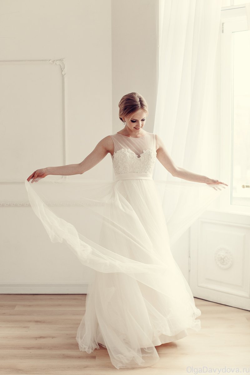 
Свадебное платье Лизель
http://www.vesnawedding.ru/katalog-svadebnyh-platev/svadebnoe-plate-lizel
