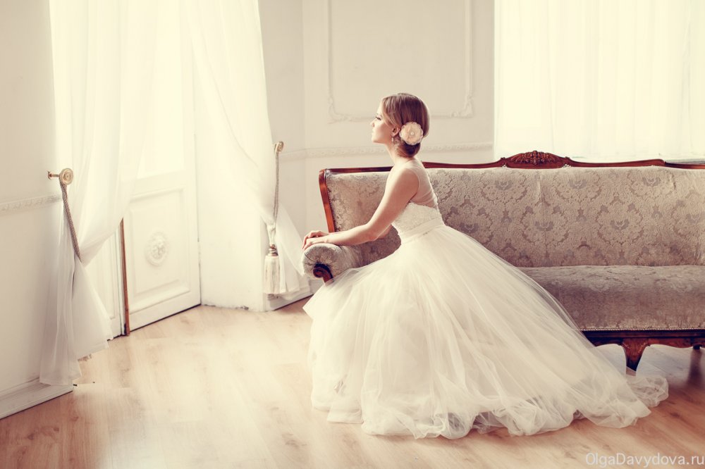 
Свадебное платье Лизель
http://www.vesnawedding.ru/katalog-svadebnyh-platev/svadebnoe-plate-lizel