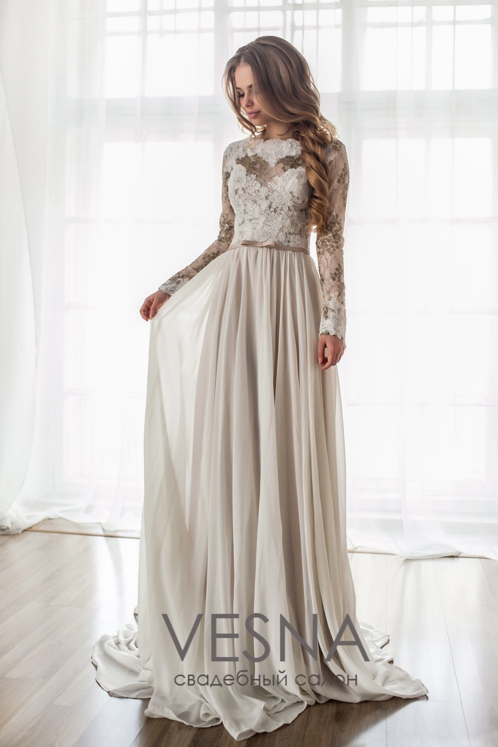 Свадебное платье Мириам Пудра