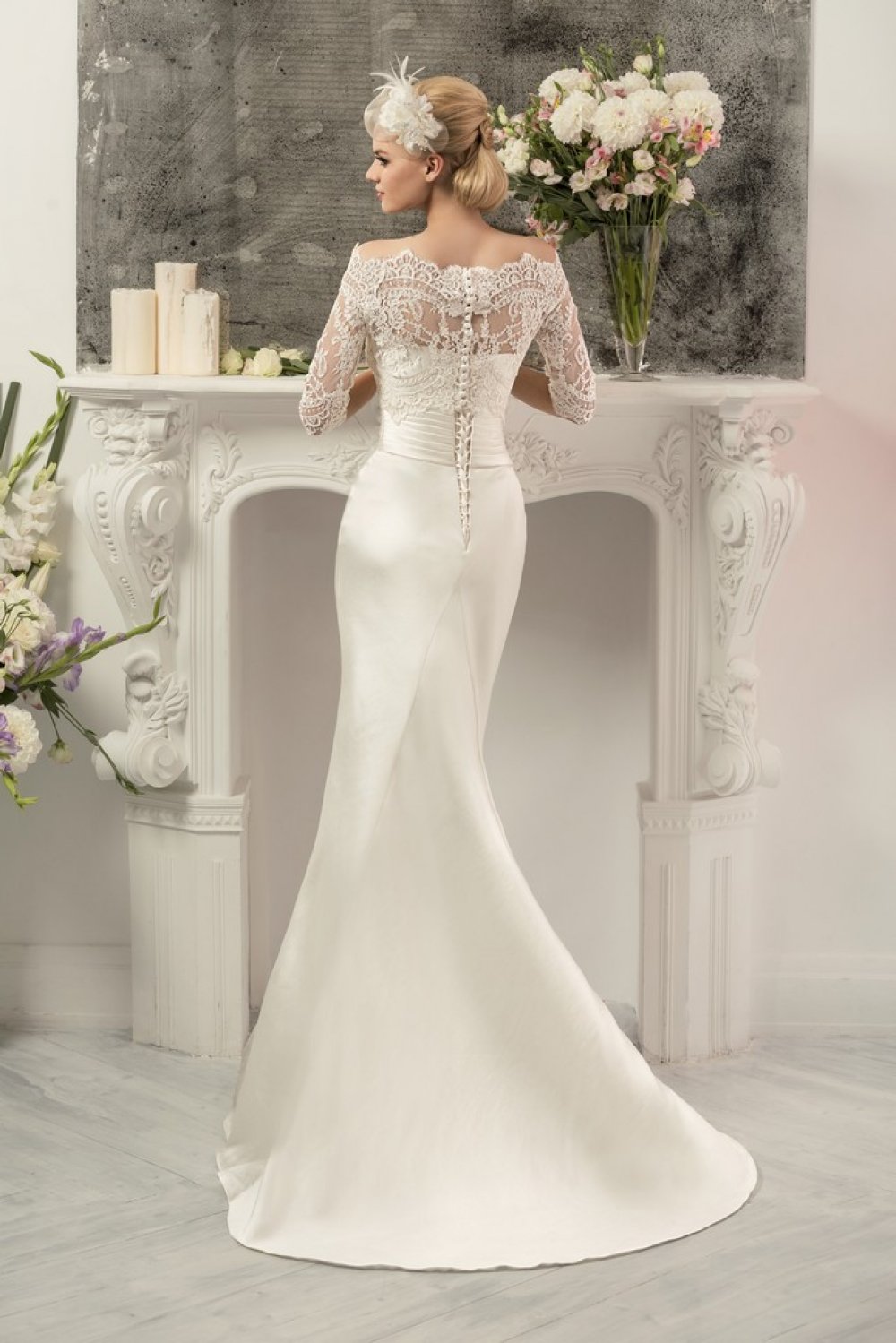 Прекрасные невесты, в наших салонах представлены великолепные свадебные и вечерние наряды на любой вкус и цвет, поэтому даже самая взыскательная невеста сможет подобрать для себя платье, полностью соответствующее ее желаниям. Представляем Вам каталог свадебных платьев.
Подробнее на сайте: www.salon-love-forever.ru
Или по телефону: 8(495)645-19-08