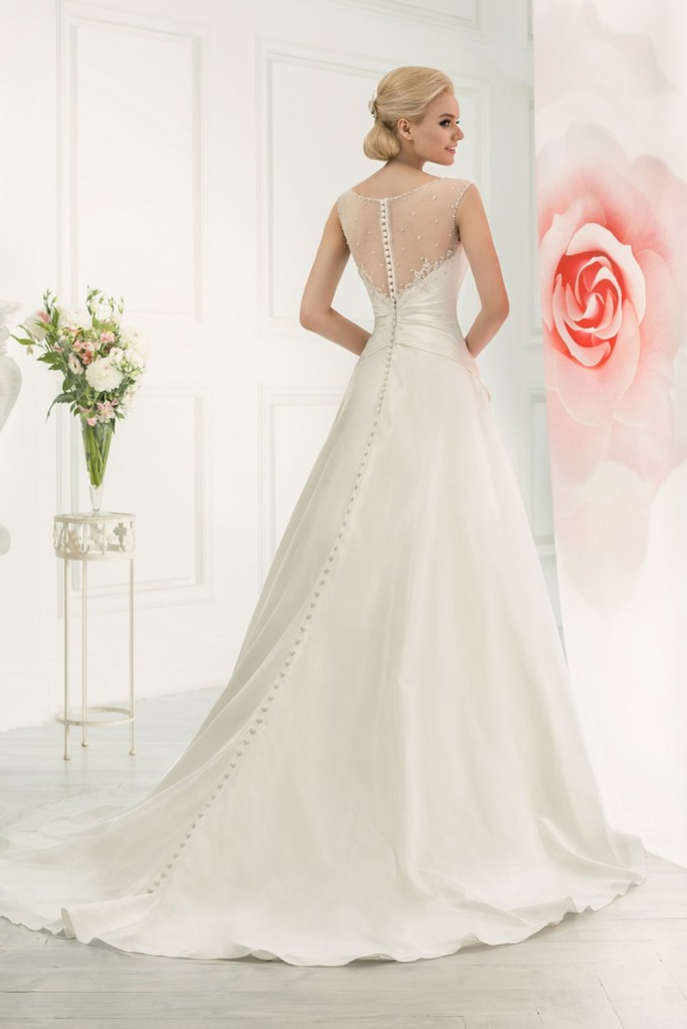 Прекрасные невесты, в наших салонах представлены великолепные свадебные и вечерние наряды на любой вкус и цвет, поэтому даже самая взыскательная невеста сможет подобрать для себя платье, полностью соответствующее ее желаниям. Представляем Вам каталог свадебных платьев.
Подробнее на сайте: www.salon-love-forever.ru
Или по телефону: 8(495)645-19-08