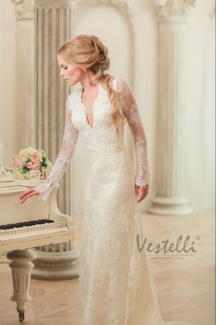 Кружевное платье невесты