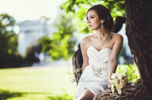 Шикарное платье с драпировкой