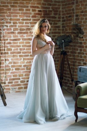 Воздушное свадебное платье