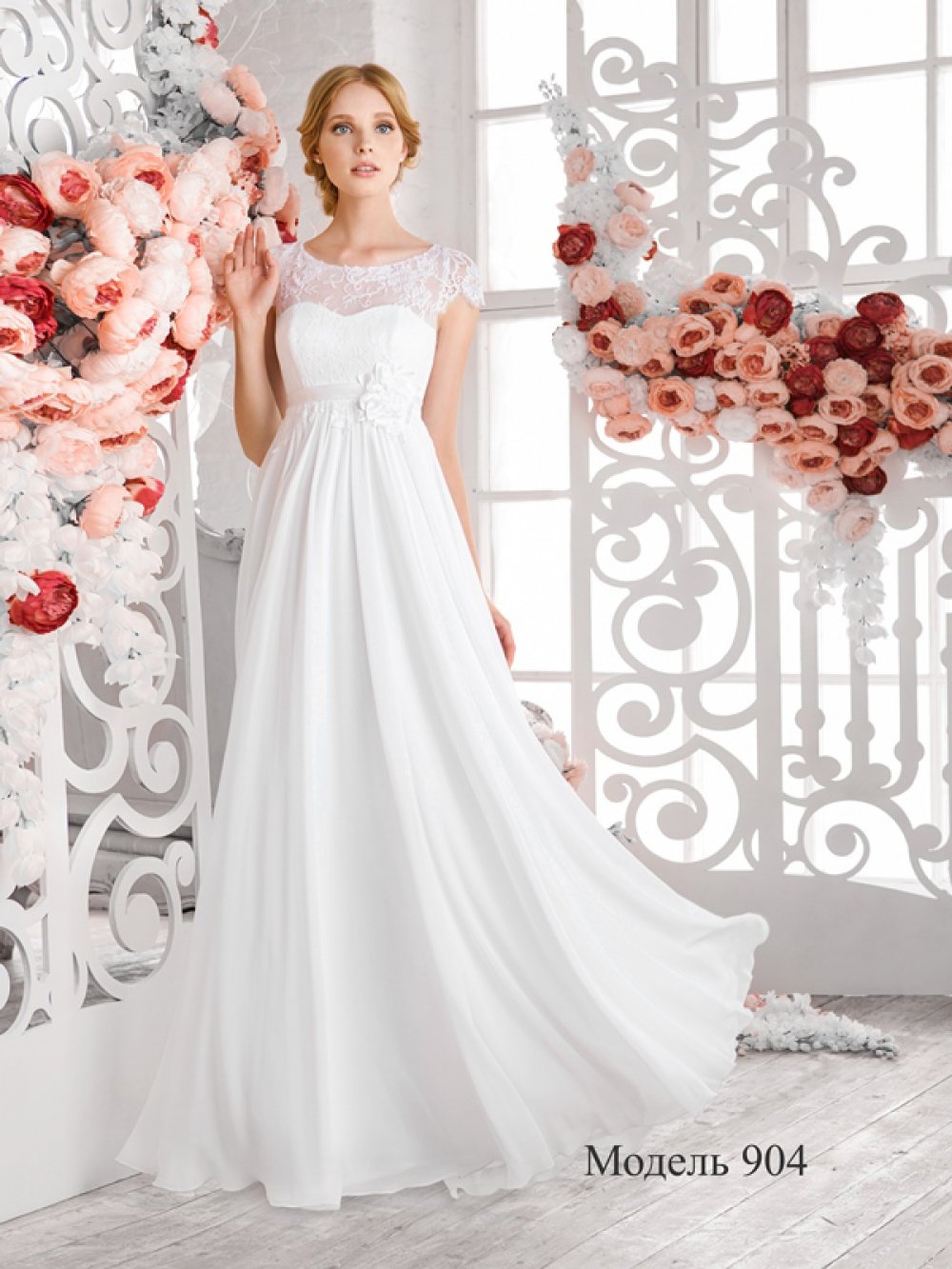 Платье невесты с кружевным верхом