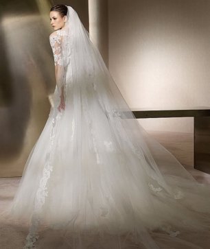 Нежнейшее платье San Patrick. Кордовое кружево.