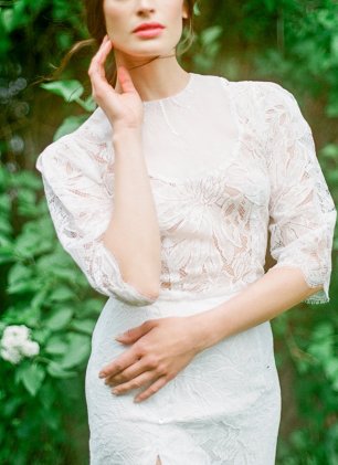 Платья с рукавами три-четверти