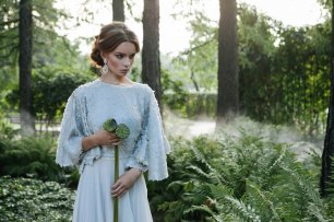 Шелковое свадебное платье с пайетками