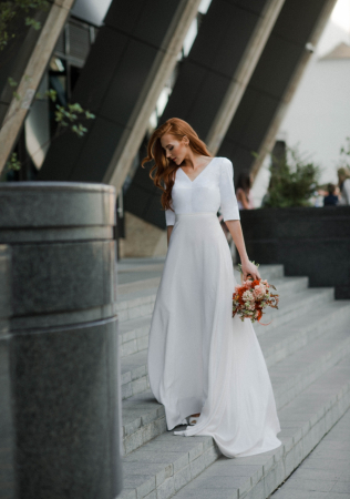 свадебное платье в стиле casual, платье VARAKSINA WEDDING DRESS