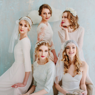 Горошина, Свадебные платья