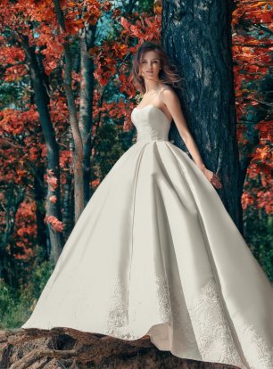 Коллекция 2017 "Крылья любви", платье 1747L "Дронго"