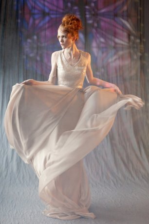 Лаконичное платье на свадьбу