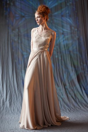 Платье с верхом обшитый паейтками