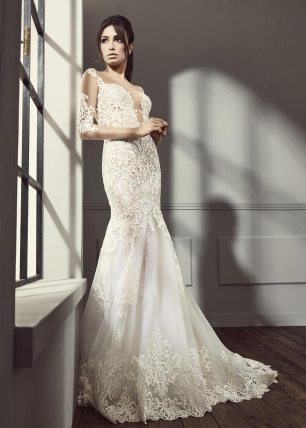 Роскошное свадебное платье силуэта "рыбка" из шелкового кружева. Бренд Regina Schrecker. Производство: Италия