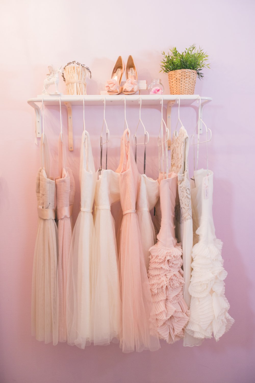Свадебные платья 2017 в салоне Фата и Перья в СПБ. Vera Wang, Badgley Mischka, Theia, Boom Blush и другие известные дизайнеры со всего мира
