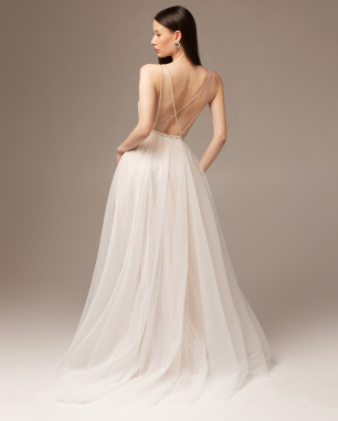 Свадебное платье с открытой спиной на тонких бретелях "Бланш"