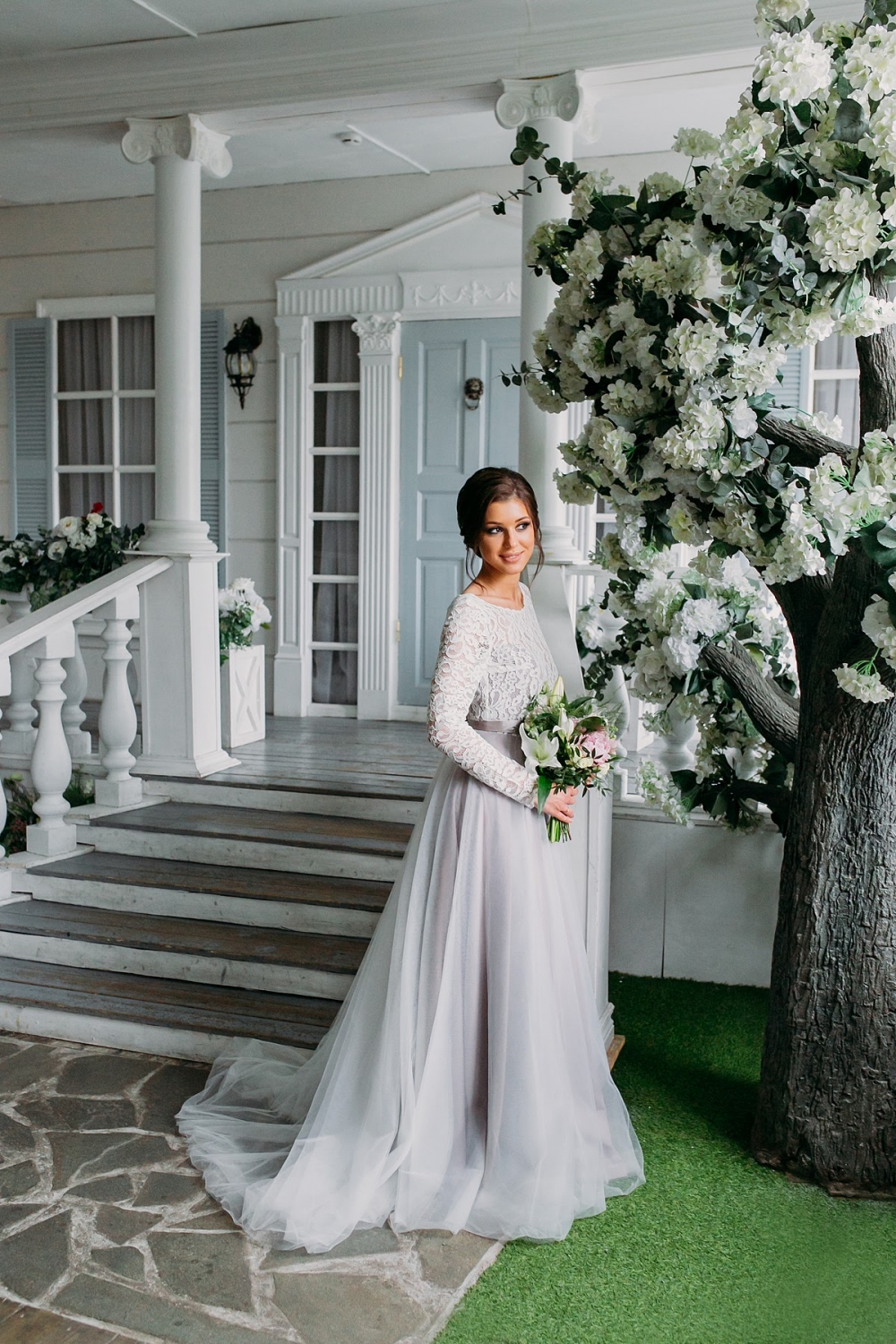 Свадебное платье "Роскошный букет сирени"