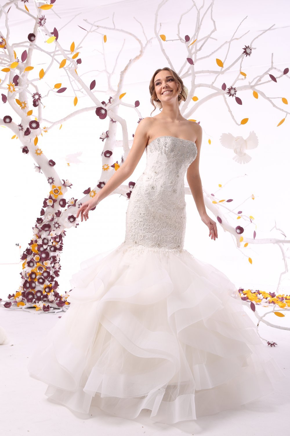 Модель: 1003

elisson-boutique.com

Запишитесь на примерку уже сейчас!
+7 (499) 390 12 46
