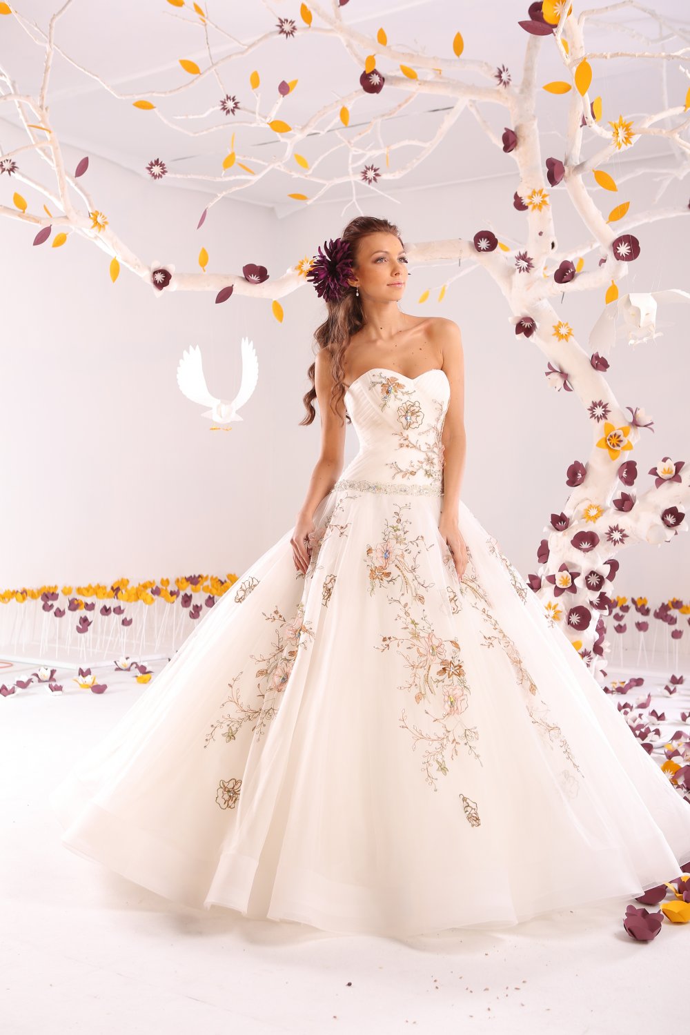 Модель: 1004

elisson-boutique.com

Запишитесь на примерку уже сейчас!
+7 (499) 390 12 46
