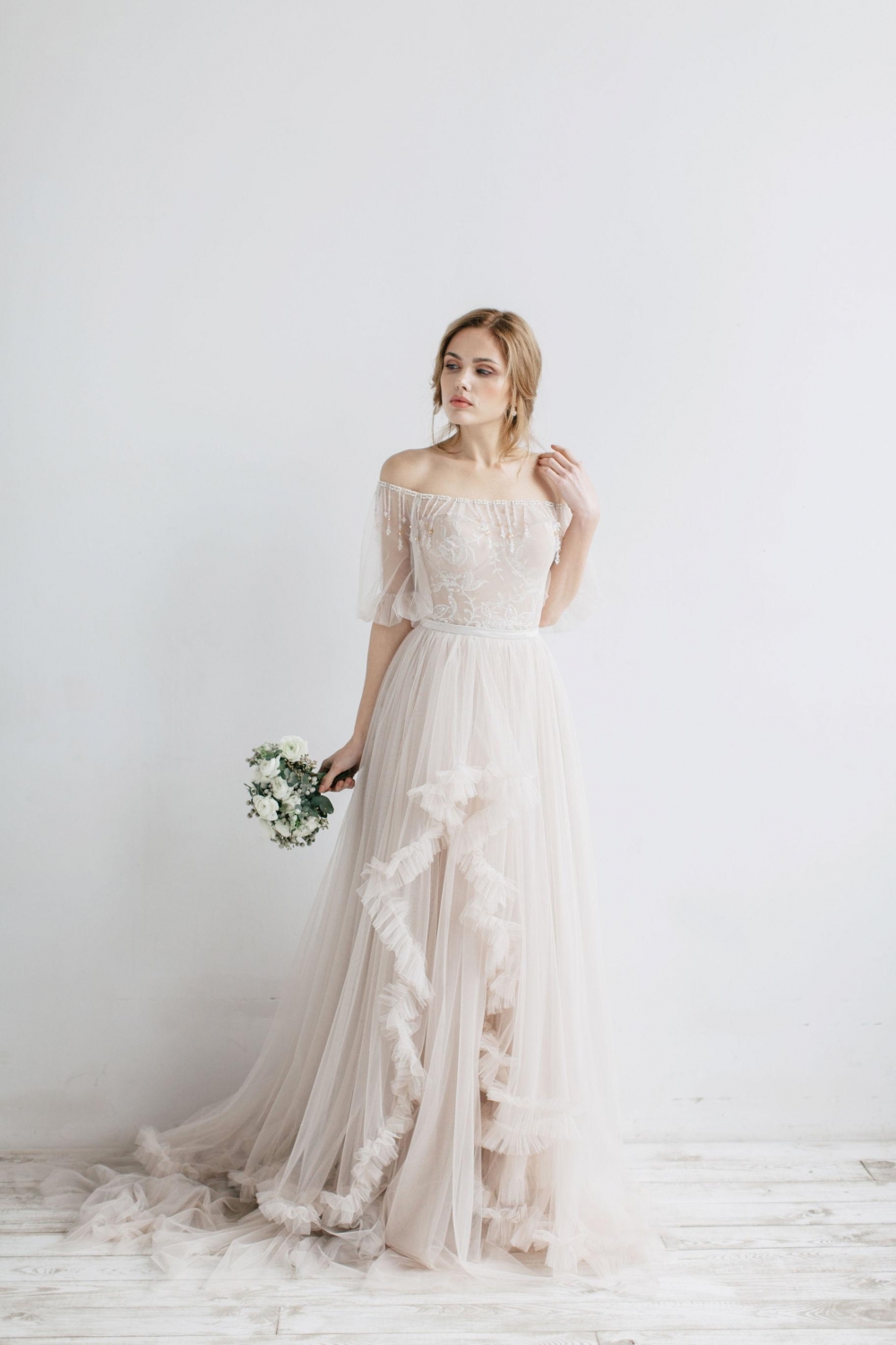 Rara Avis Viris. Размер 42-44

Цена - 35 000 руб.
Стоимость в бутике - 55 200 руб. 