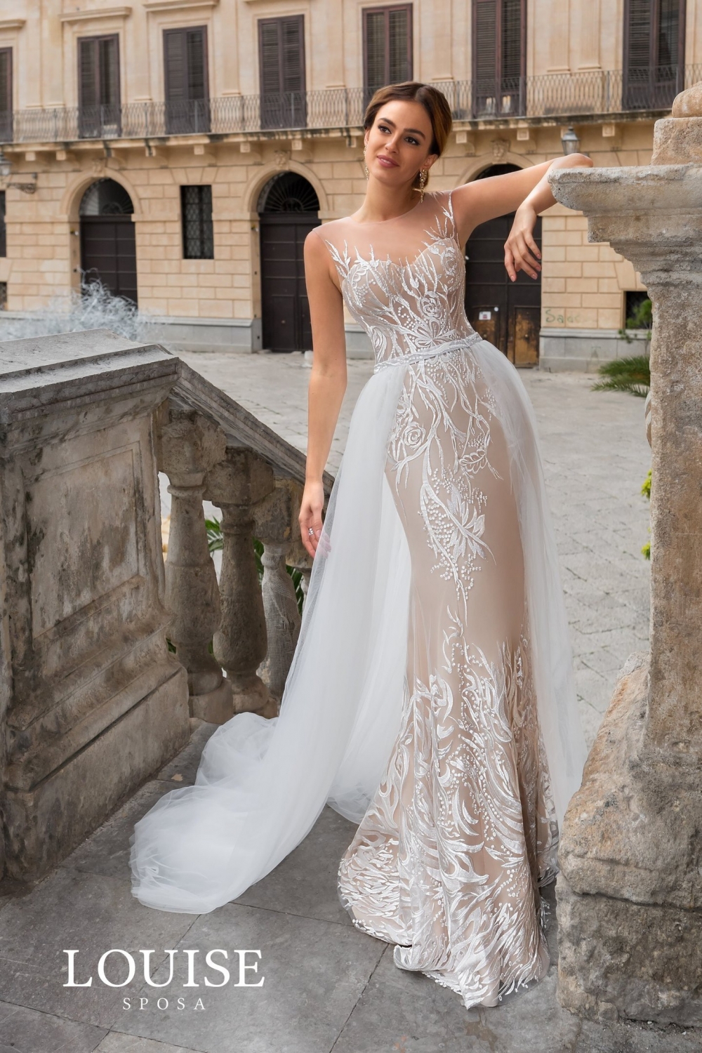 Модель Irida
В наличии 42 р-р.
21 500 ₽