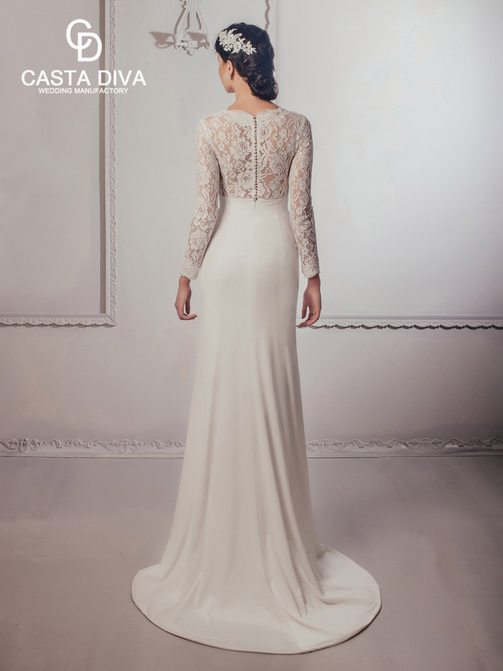 Модель 56
В наличии 42 р-р.
22 000 ₽