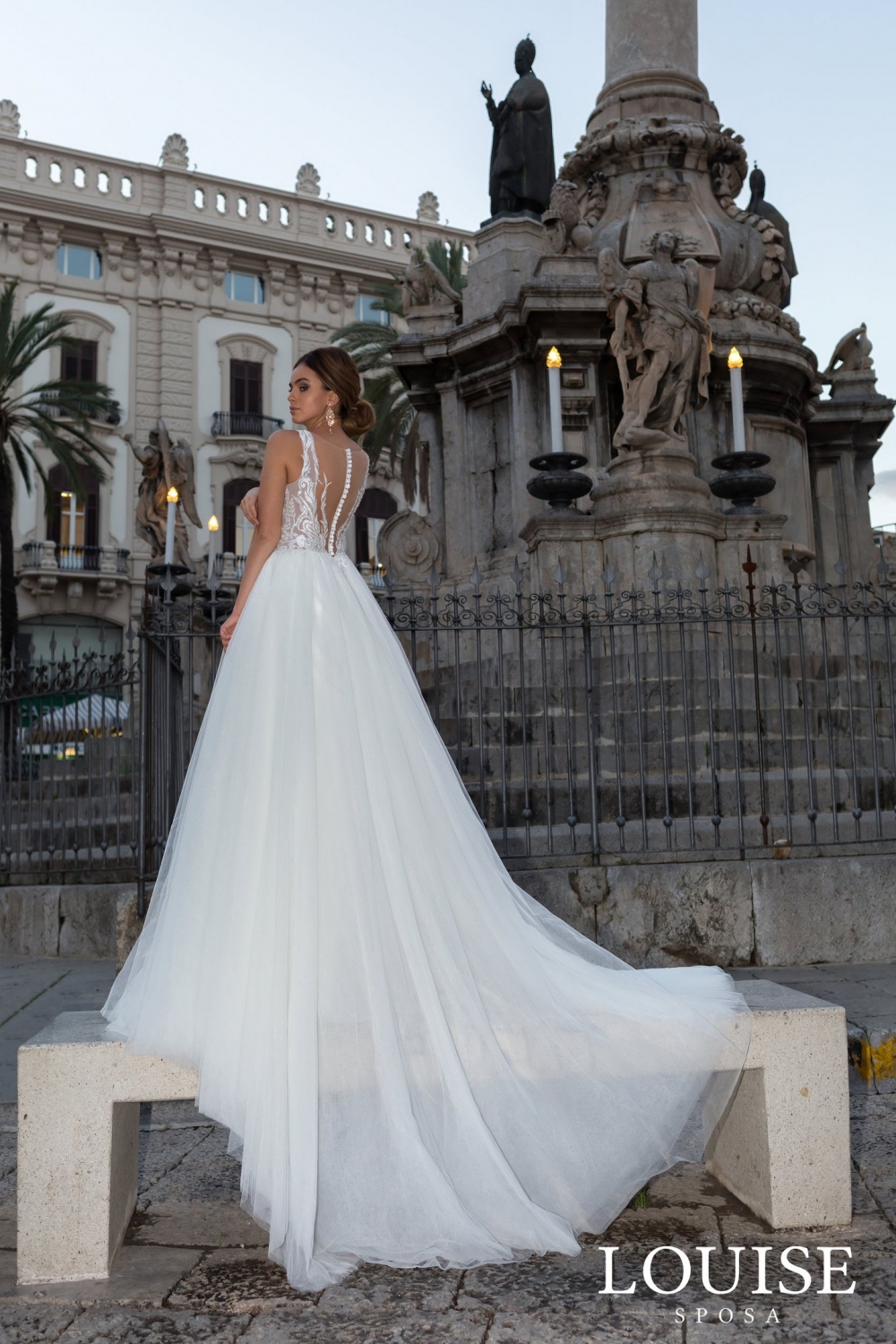 Модель Shantal
В наличии 44 р-р.
24 700 ₽